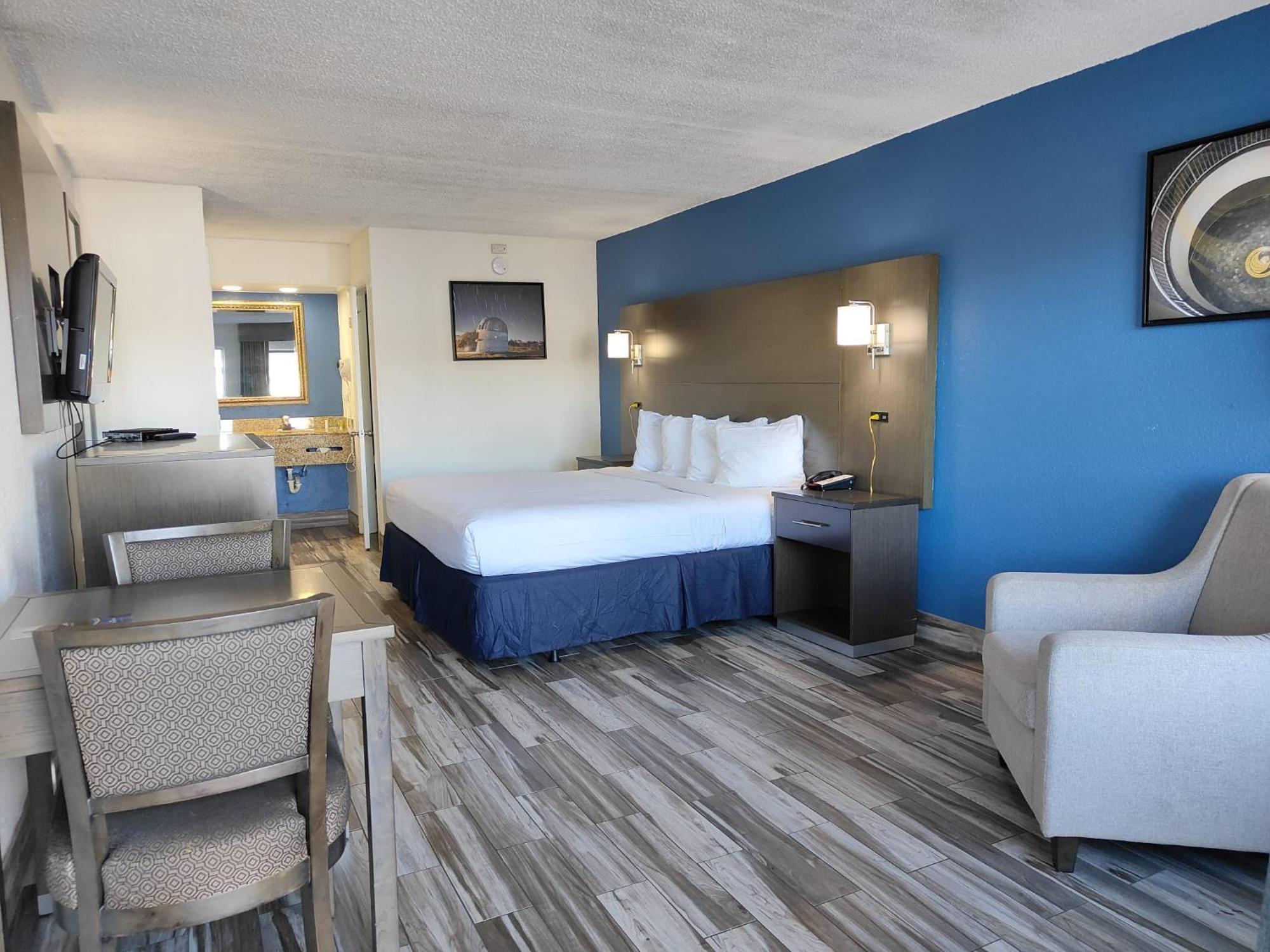 Baymont By Wyndham Orlando East Hotel Alafaya Eksteriør billede