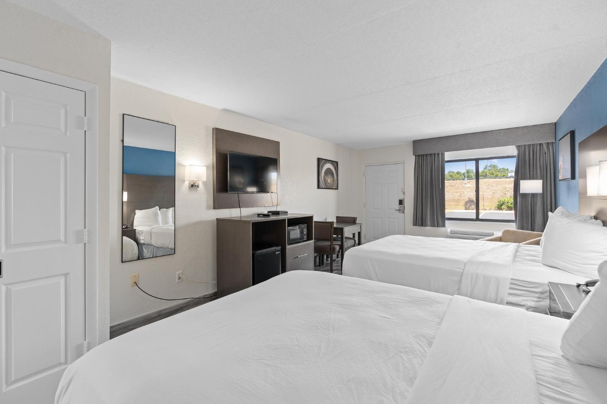 Baymont By Wyndham Orlando East Hotel Alafaya Eksteriør billede
