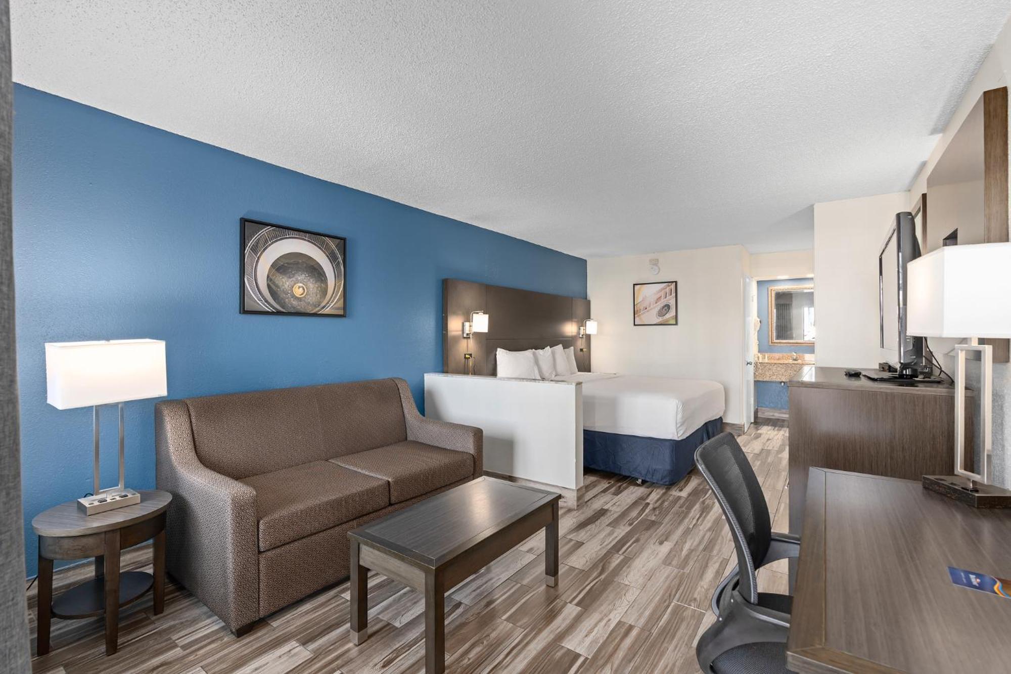 Baymont By Wyndham Orlando East Hotel Alafaya Eksteriør billede