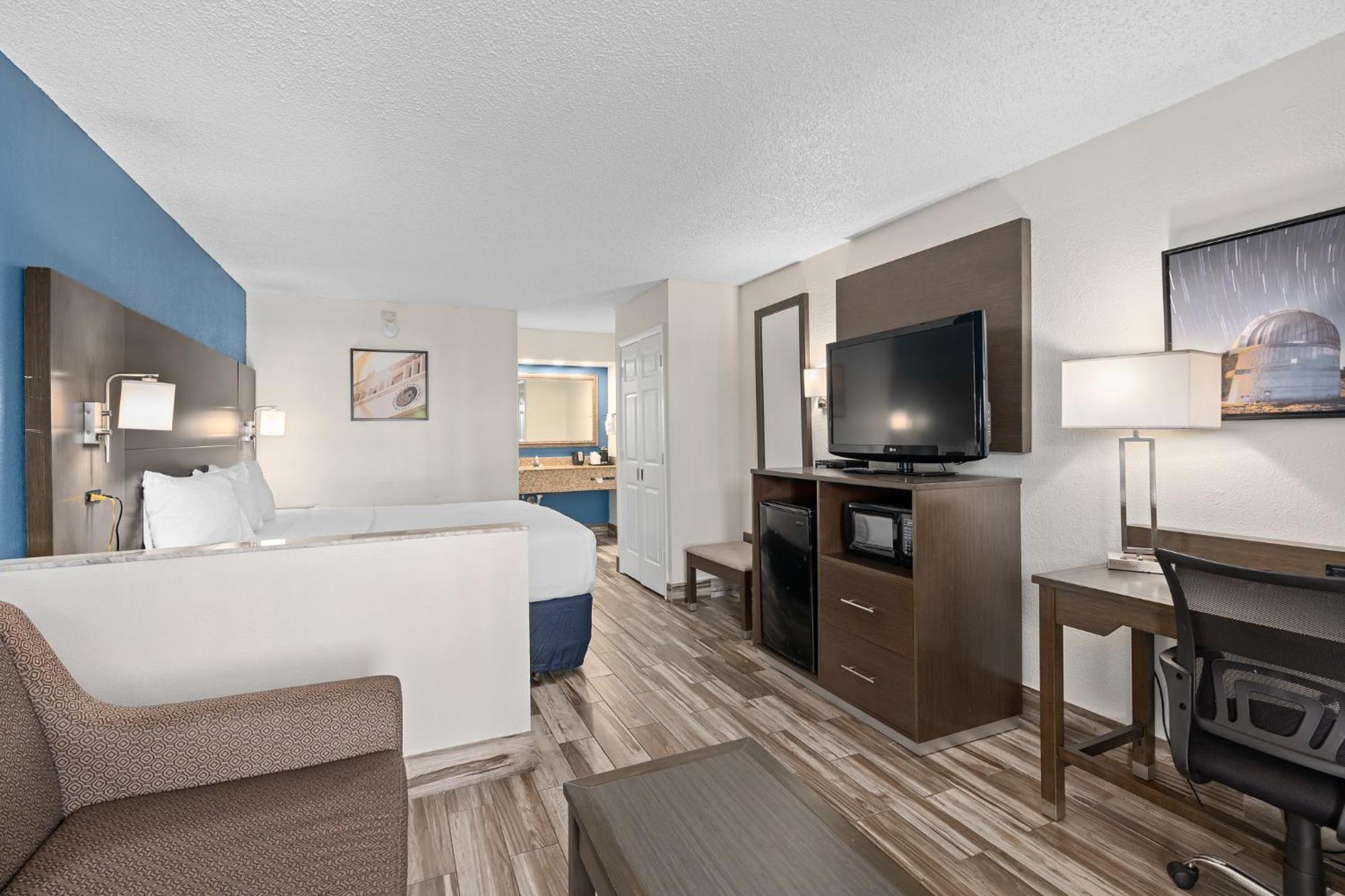 Baymont By Wyndham Orlando East Hotel Alafaya Eksteriør billede
