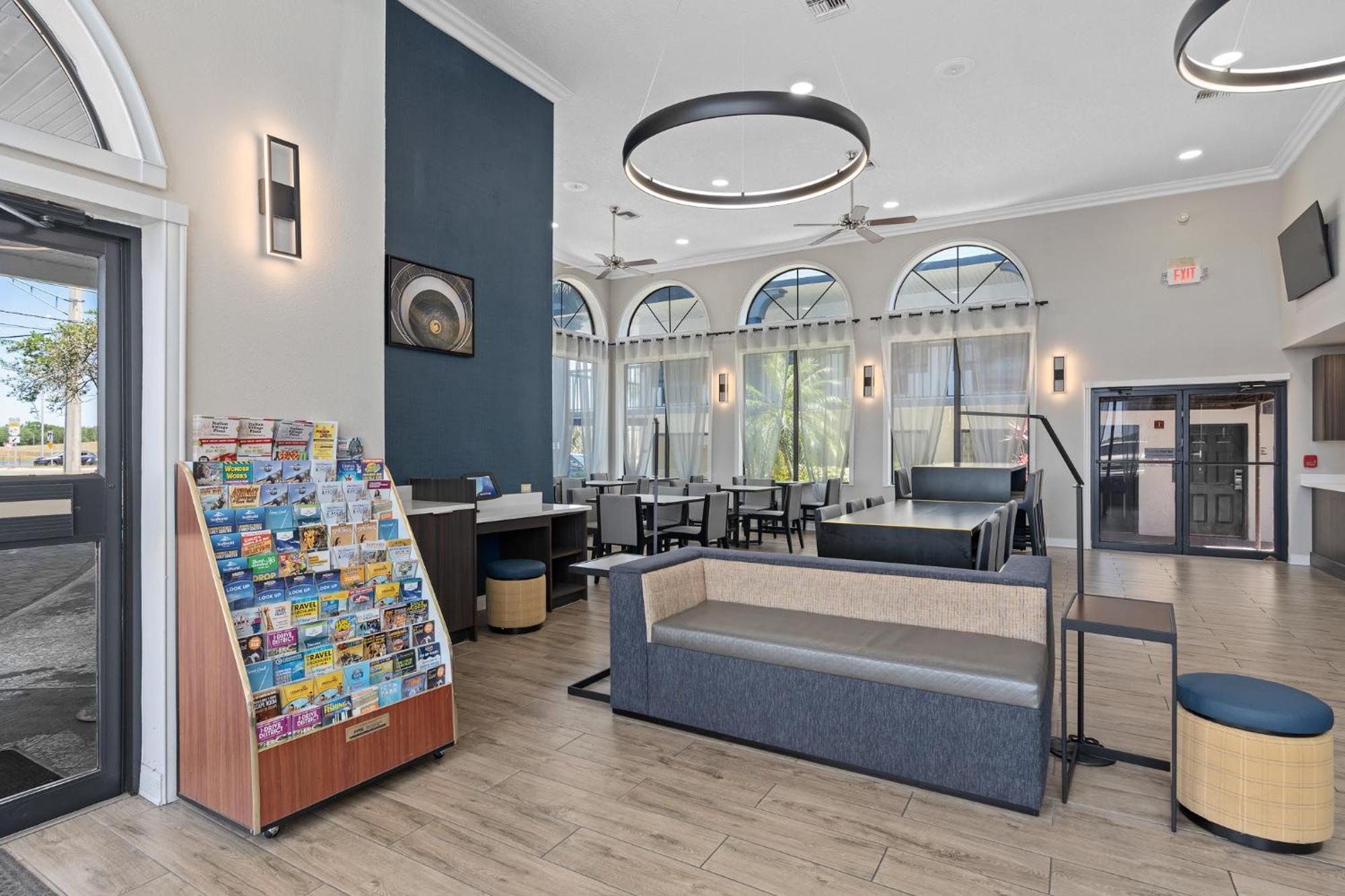 Baymont By Wyndham Orlando East Hotel Alafaya Eksteriør billede